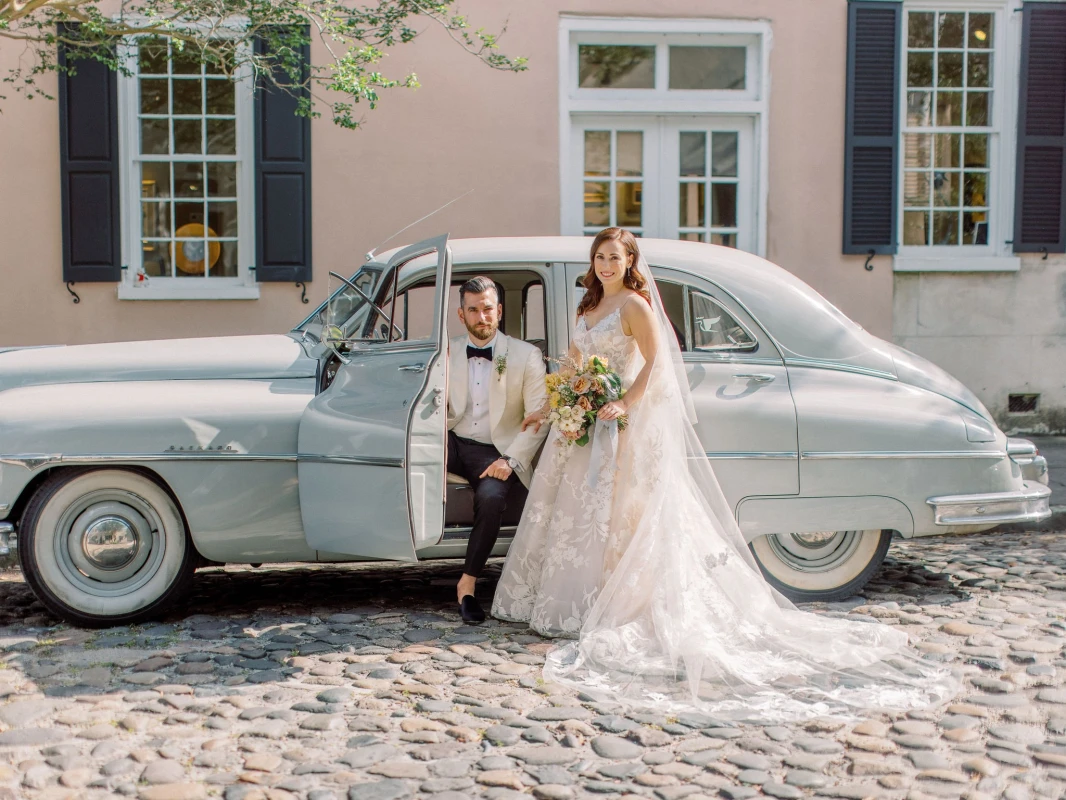 An Elegant Wedding for Chandon and Michael