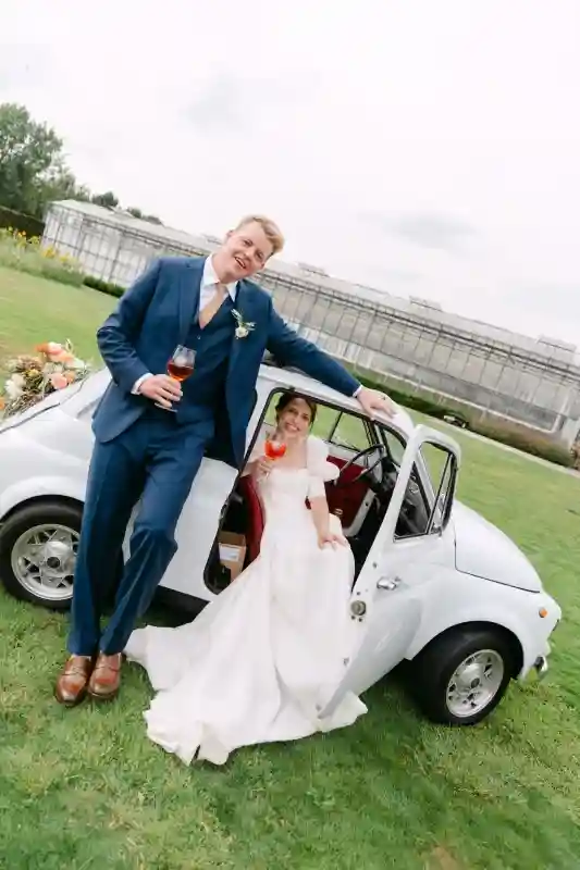 A Colorful Wedding for Charlotte and Michiel