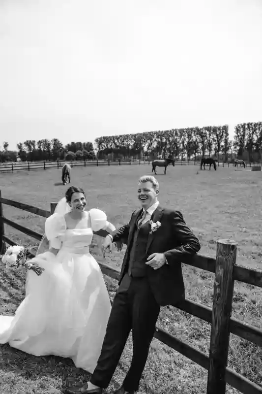 A Colorful Wedding for Charlotte and Michiel