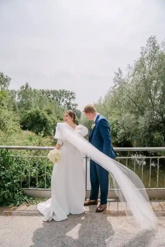 A Colorful Wedding for Charlotte and Michiel