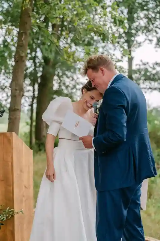 A Colorful Wedding for Charlotte and Michiel