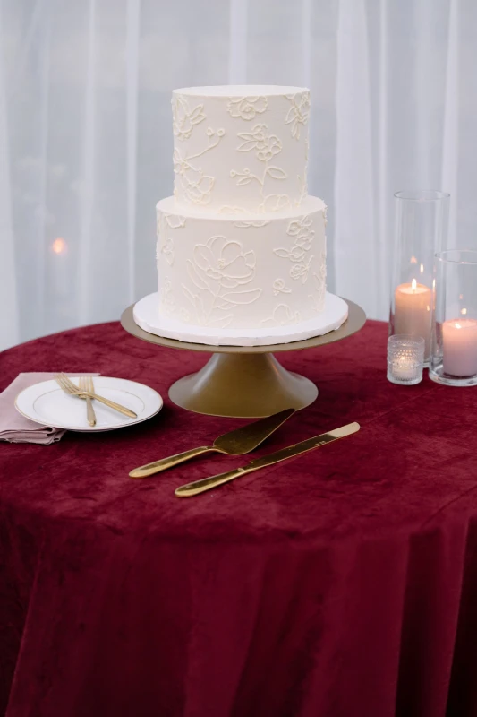 An Outdoor Wedding for Charlotte  and Quinn