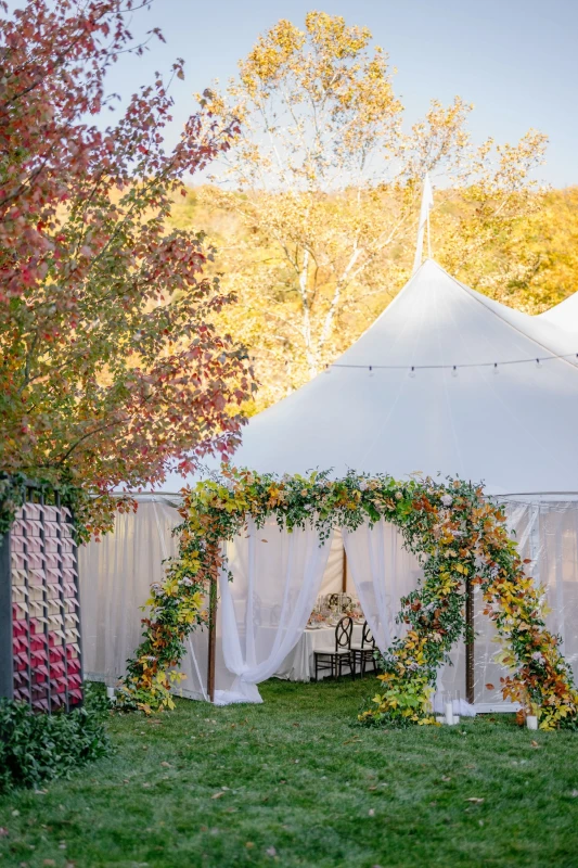 An Outdoor Wedding for Charlotte  and Quinn