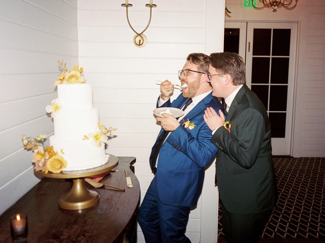 A Colorful Wedding for Chris and Chris