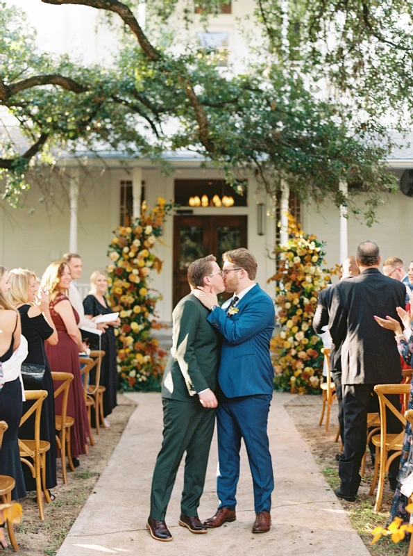 A Colorful Wedding for Chris and Chris