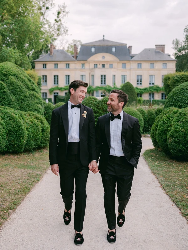 A Garden Wedding for Chris and Matt