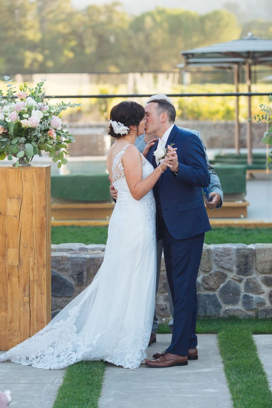 An Outdoor Wedding for Chrissie and Greg