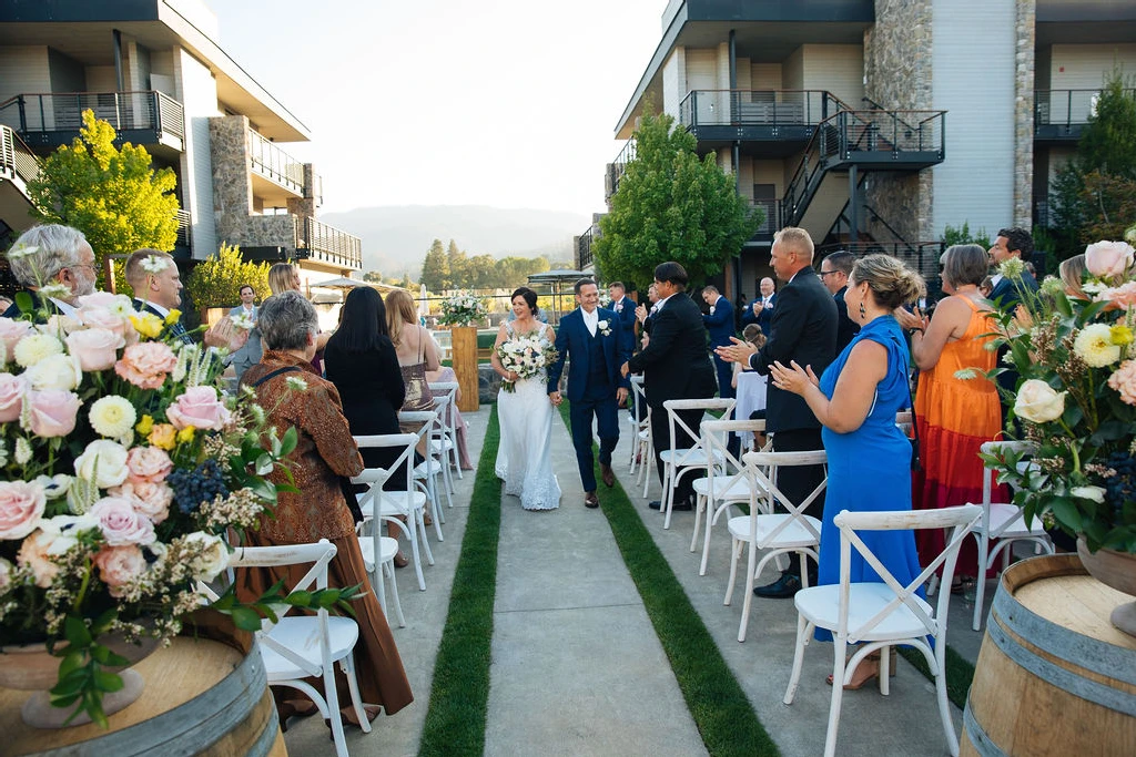 An Outdoor Wedding for Chrissie and Greg