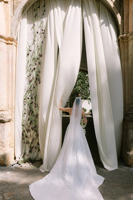 A Mallorcan Garden Wedding Straight Out of an Art-House Film