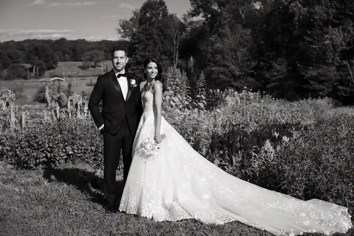 An Estate Wedding for Christina and Mike