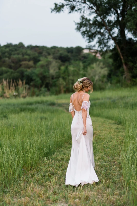 A Country Wedding for Claire and Adam