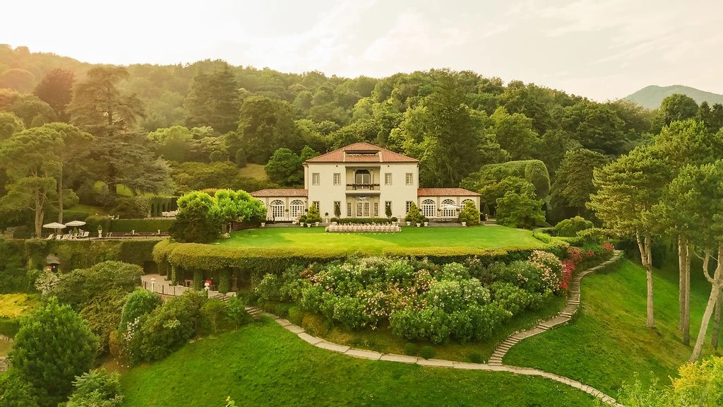 A Garden Wedding for Claire and Jason