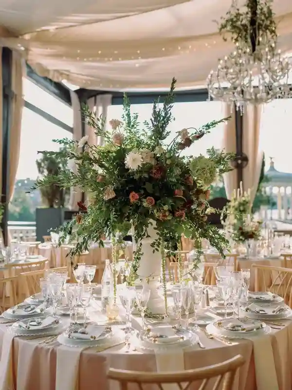A Glam Wedding for Courtney and Alec