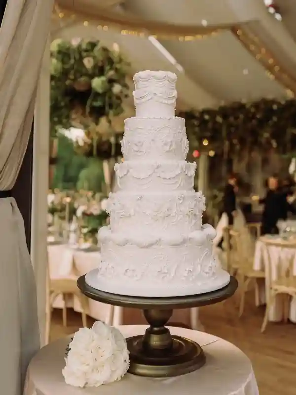 A Glam Wedding for Courtney and Alec