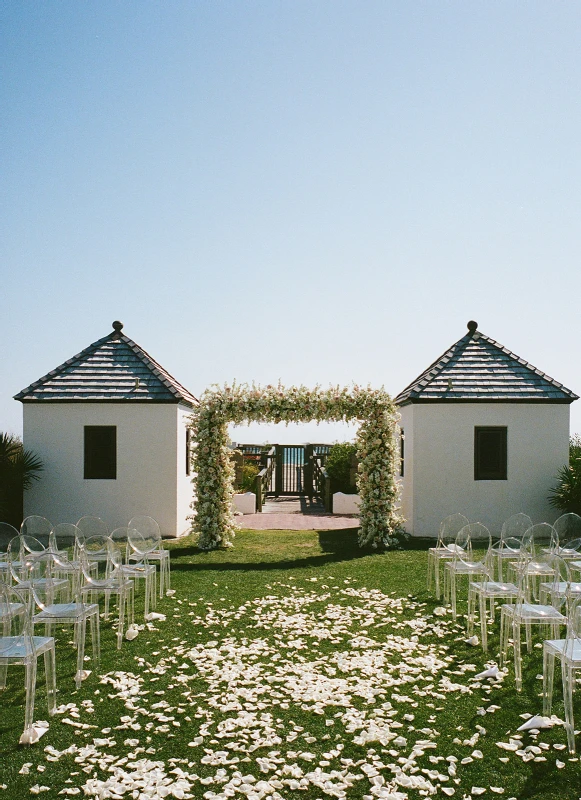 An Outdoor Wedding for Courtney and Joseph