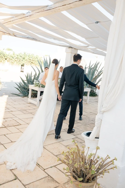 A Desert Wedding for Cristina and Luca
