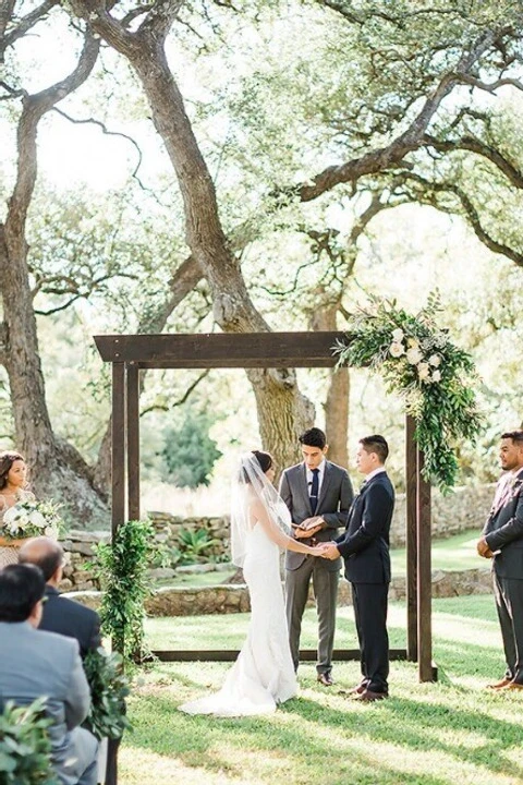 An Outdoor Wedding for Camila and Juan