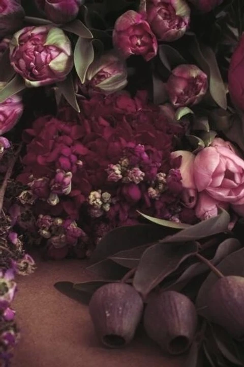 VeeZey Floral Design