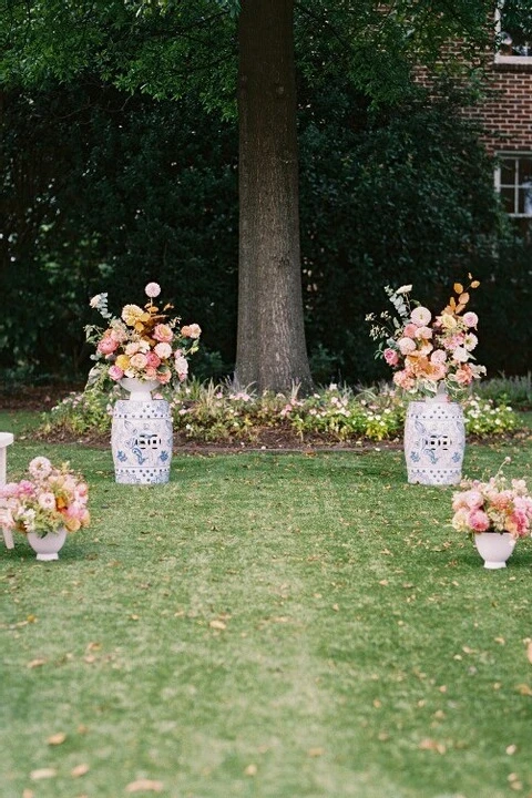 A Classic Wedding for Caroline and Anders