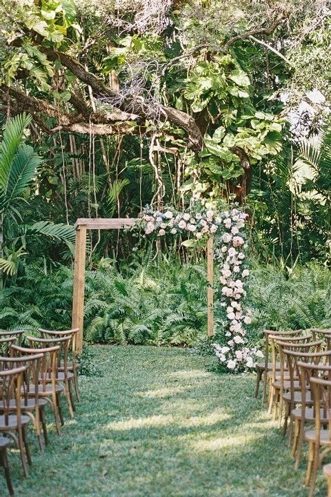 A Garden Wedding for Michelle and Daniel