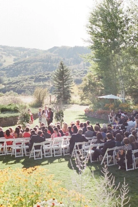 An Outdoor Wedding for Emma and Nish