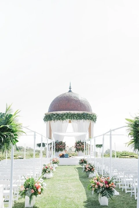 A Boho Wedding for Carolyn and Kunjan