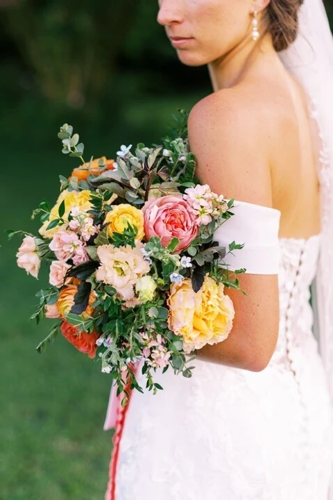 An Outdoor Wedding for Ariel and Brendan