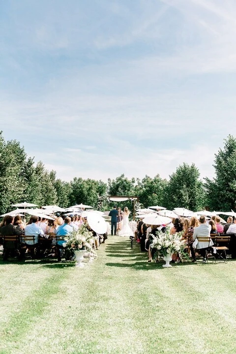 A Classic Wedding for Jennifer and Jason