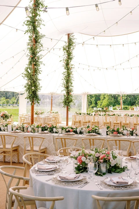 An Outdoor Wedding for Alexandra and Ryan