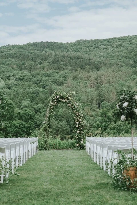 A Classic Wedding for Lauren and Ian