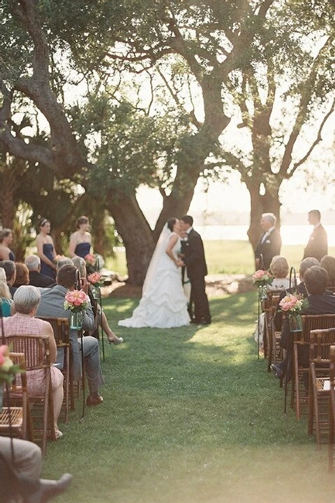 A Wedding for Sarah and Thomas