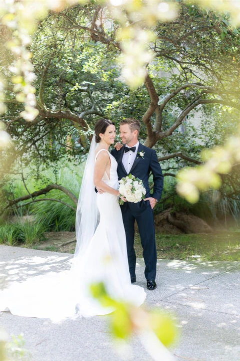 A Classic Wedding for Caitlin and Zach