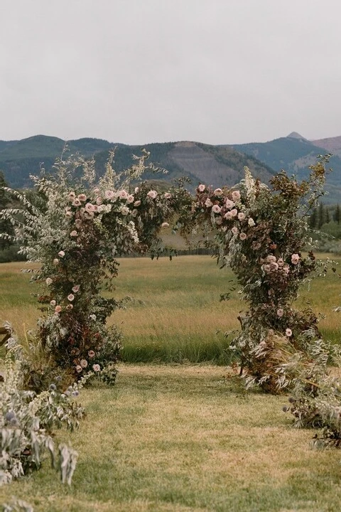 A Classic Wedding for Brittany and Sandy