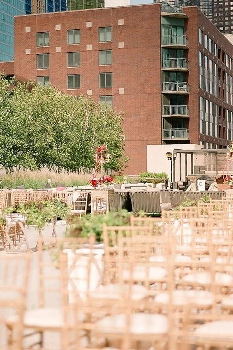 A Classic Wedding for Allie and Kenny