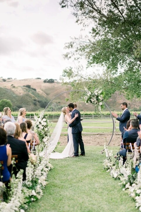 A Classic Wedding for Kelsey and Eric