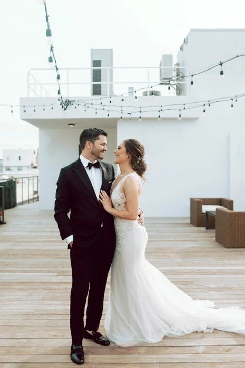 A Modern Wedding for Jennifer and Ryan