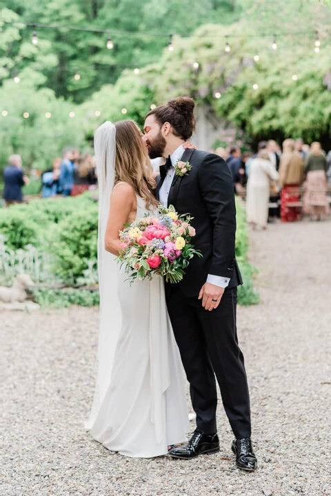 A Rustic Wedding for Kelly and Rich