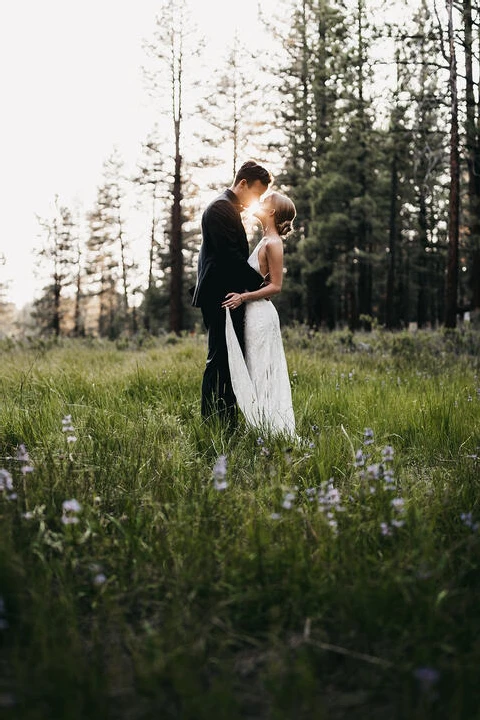 A Forest Wedding for Robynne and Ryan