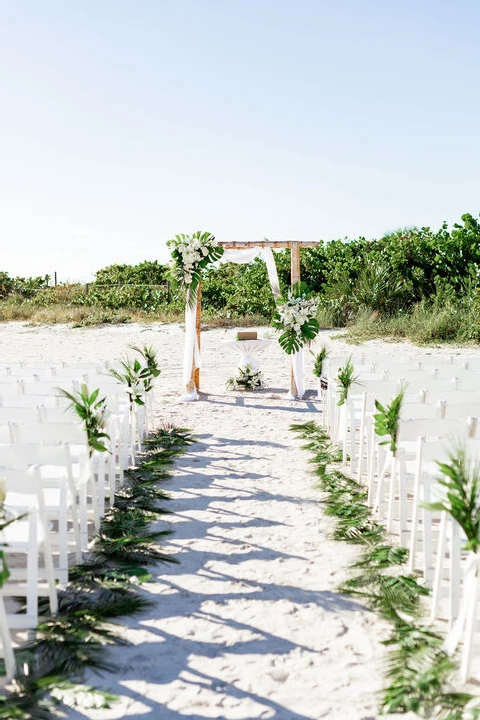 A Beach Wedding for Rylee and Kevin