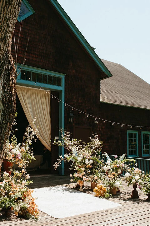 A Rustic Wedding for Susan and Leo