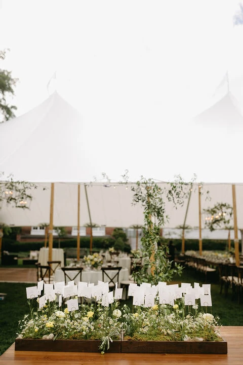 An Outdoor Wedding for Tessa and Joe