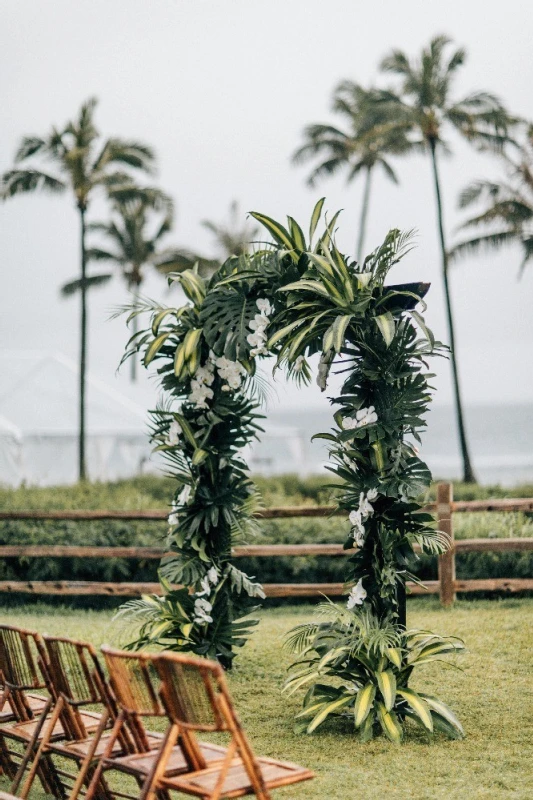 A Beach Wedding for Ashley and Kirill