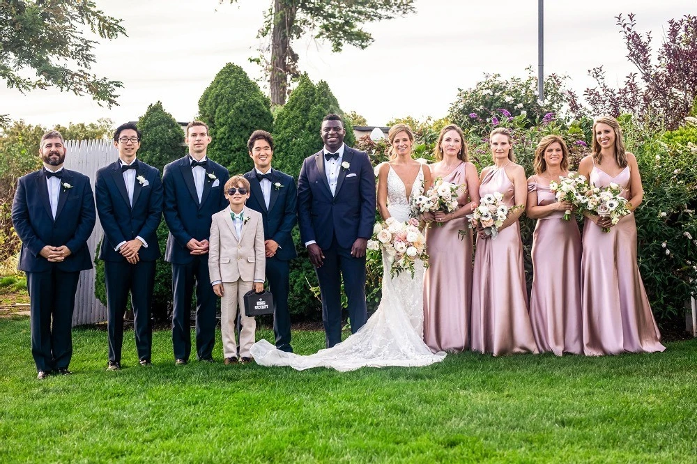 A Classic Wedding for Liz and Leo