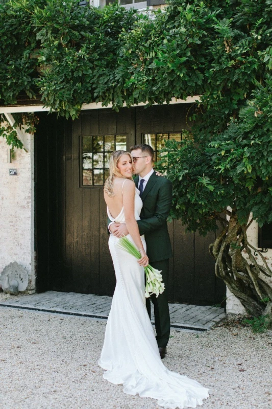 An Outdoor Wedding for Ally and Zac