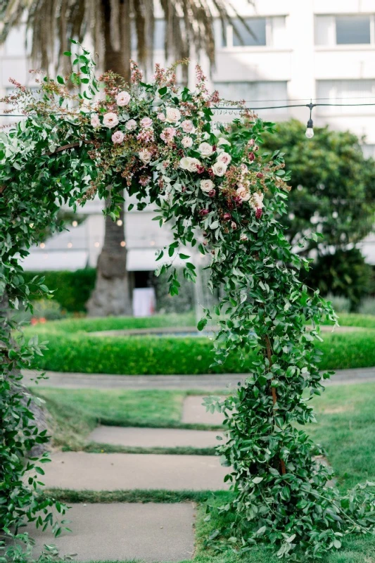 A Vintage Wedding for Christy and Mike