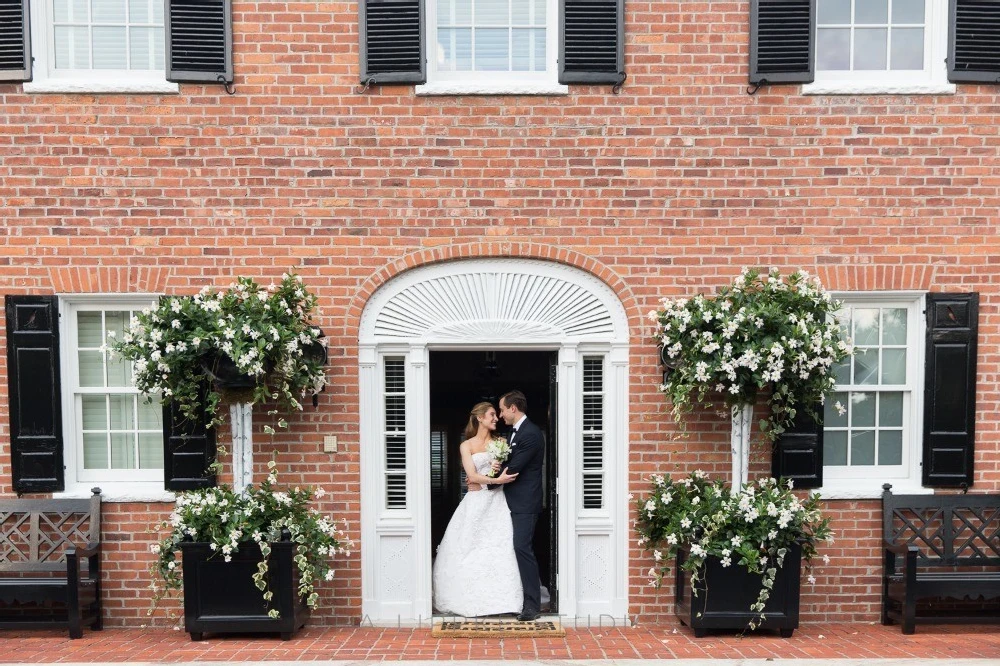 A Wedding for Jennifer and Philip