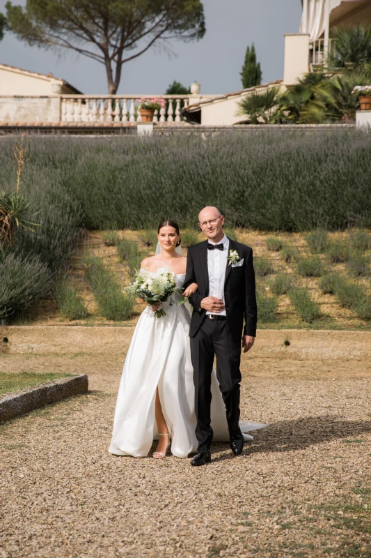 An Outdoor Wedding for Daniela and William