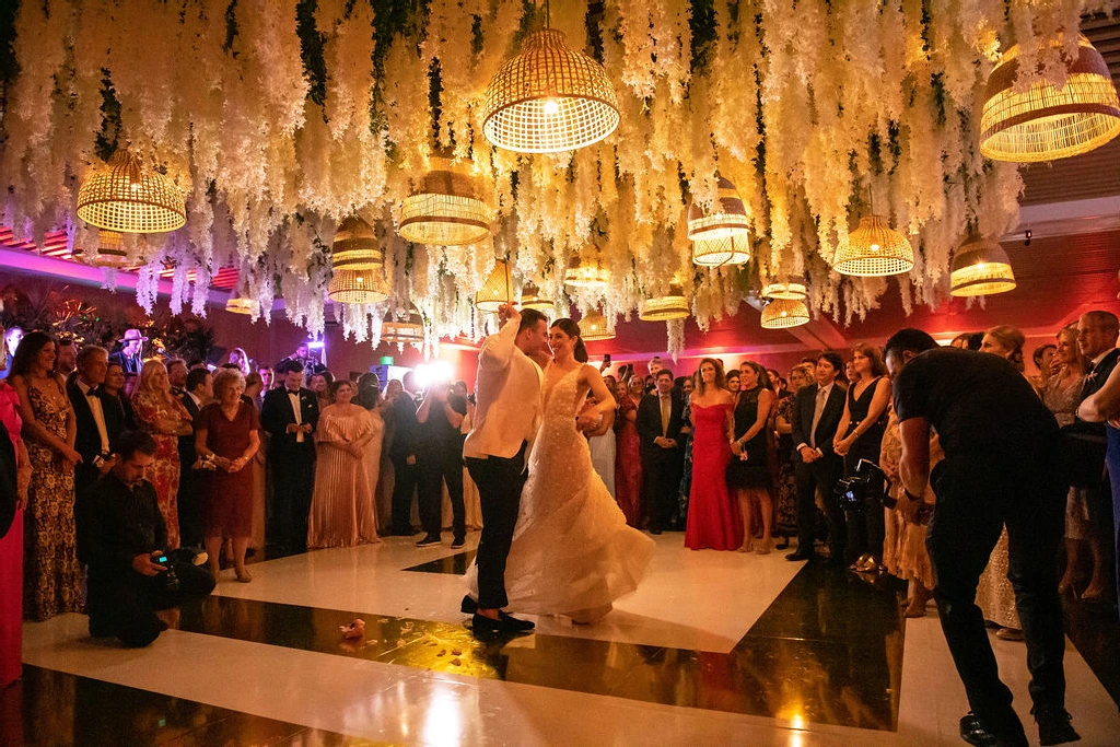 A Glam Wedding for Danielle and Chris