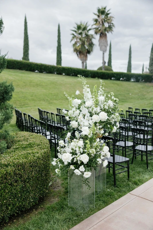 A Classic Wedding for Danielle and Jack