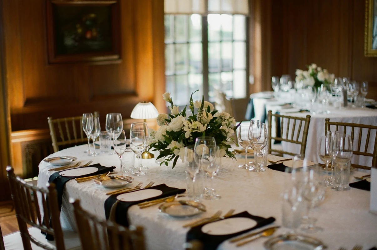 A Classic Wedding for Danielle and Jack